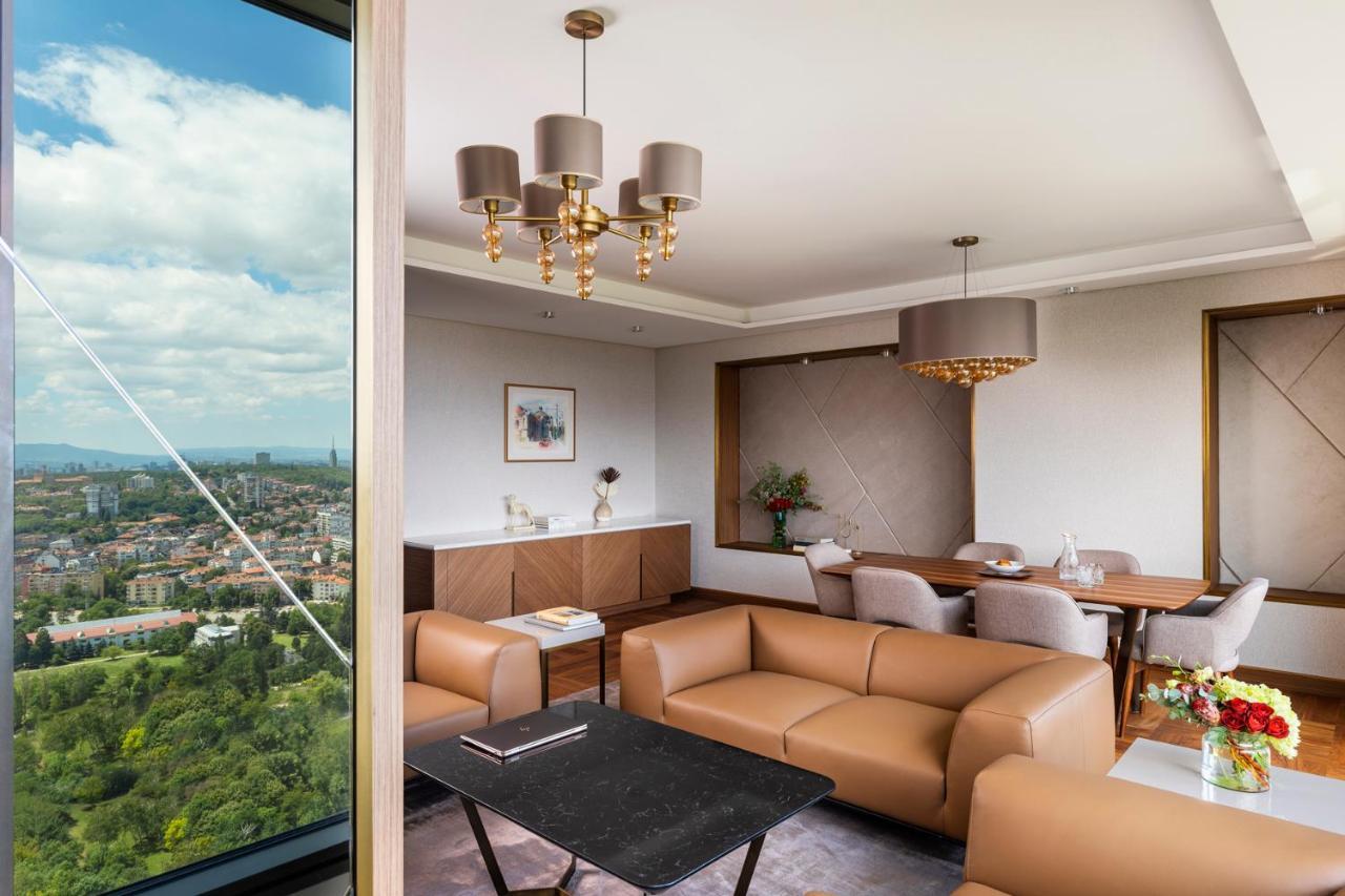 Hotel Grand Millennium 5*